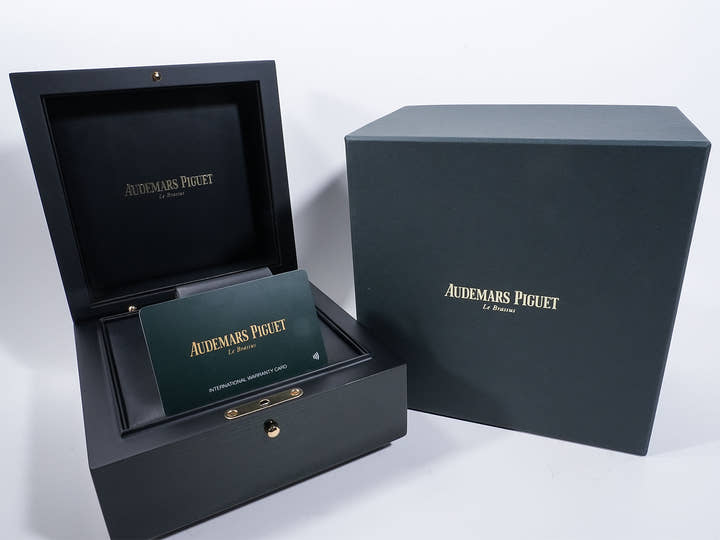 Audemars Piguet CODE 11.59 by Audemars Piguet Ref. 15210CR.OO.A002KB.01 White Gold/Pink Gold Grey Lacquer Dial