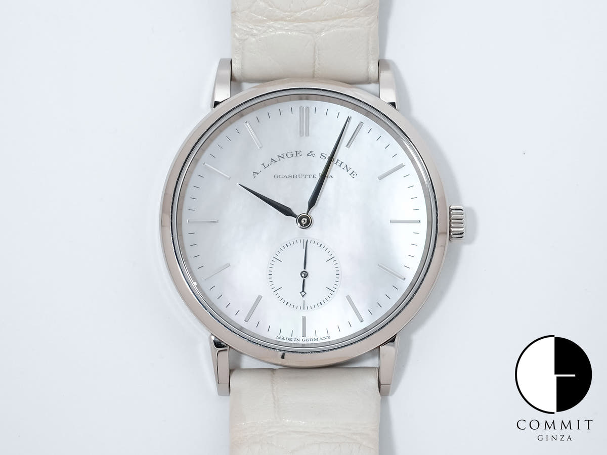 A.ランゲ&ゾーネ サクソニア Ref.219.047 ホワイトゴールド ホワイトシェル文字盤 中古 9mgkesdt