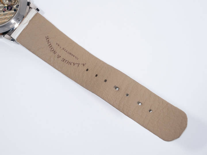 A.ランゲ&ゾーネ サクソニア Ref.219.047 ホワイトゴールド ホワイトシェル文字盤 中古 9mgkesdt