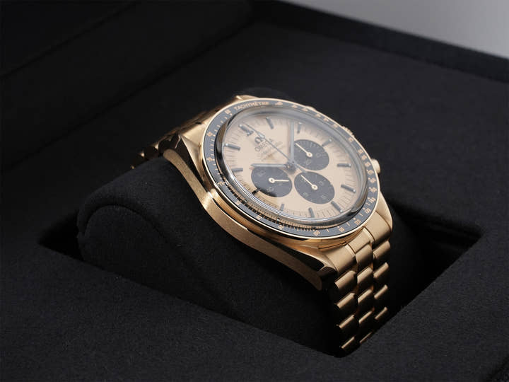 オメガ スピードマスター ムーンウォッチ プロフェッショナル Ref.310.60.42.50.99.002 シャンパン文字盤 極美品 99auntf8