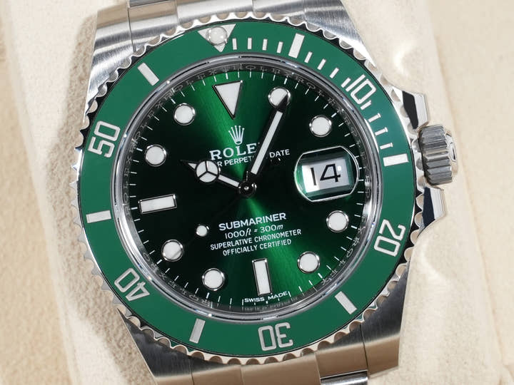 ロレックス サブマリーナー デイト Ref.116610LV ステンレススチール グリーン文字盤