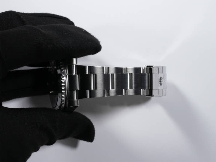 ロレックス サブマリーナー デイト Ref.116610LV ステンレススチール グリーン文字盤