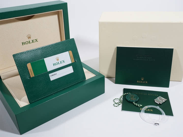 ロレックス サブマリーナー デイト Ref.116610LV ステンレススチール グリーン文字盤