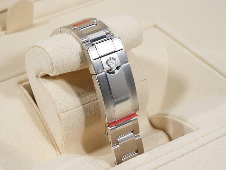 ロレックス デイトナ Ref.116506 プラチナ アイスブルー文字盤