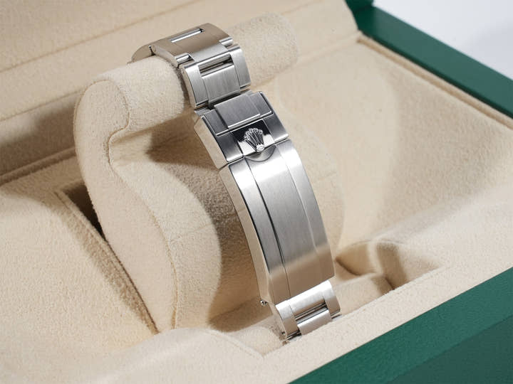 ロレックス サブマリーナー デイト Ref.116610LV ステンレススチール グリーン文字盤