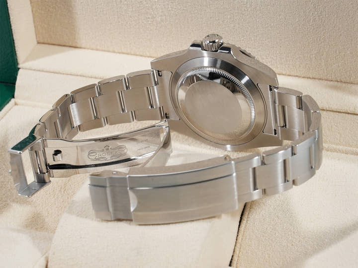 ロレックス サブマリーナー デイト Ref.116610LV ステンレススチール グリーン文字盤