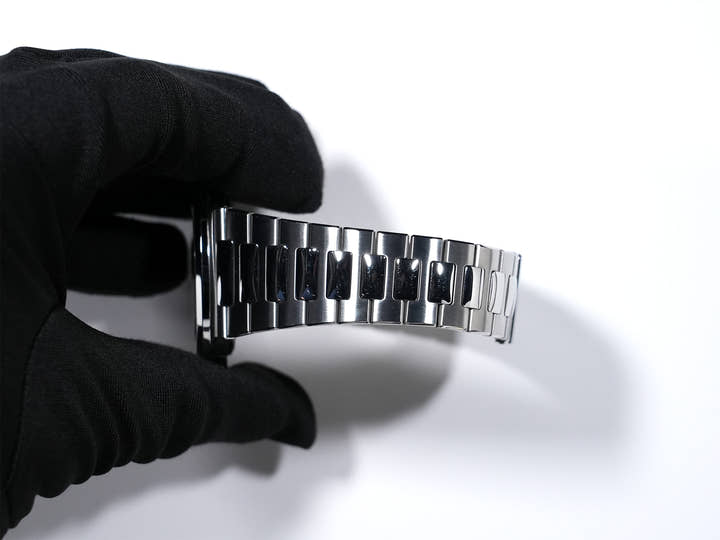 パテックフィリップ ノーチラス Ref.5711/1A-010 ステンレススチール ブルー文字盤