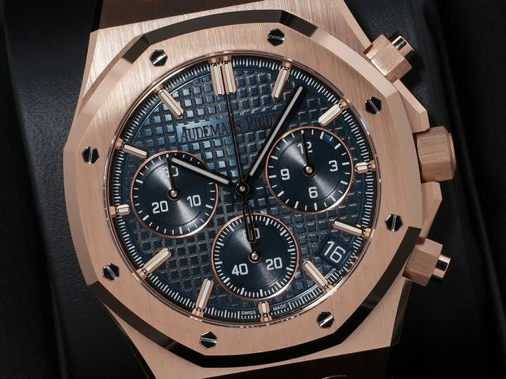 オーデマピゲ ロイヤルオーク クロノグラフ Ref.26240OR.OO.D315CR.02 ピンクゴールド ナイトブルー文字盤