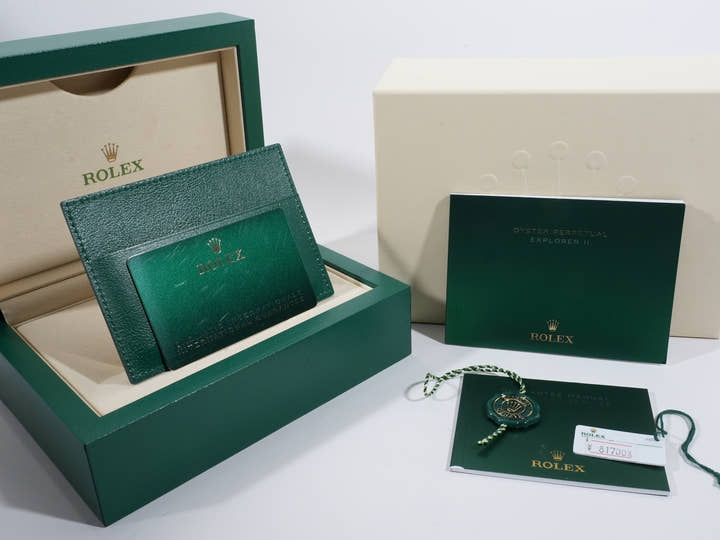 ロレックス エクスプローラーII Ref.226570 ステンレススチール ホワイト文字盤