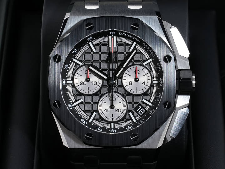 Audemars Piguet Royal Oak Offshore Chronograph Ref. 26420SO.OO.A002CA.01 Stainless Steel/Black Ceramic Black Dial