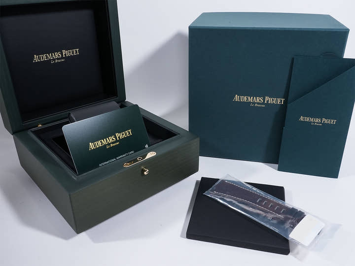 Audemars Piguet Royal Oak Offshore Chronograph Ref. 26420SO.OO.A002CA.01 Stainless Steel/Black Ceramic Black Dial