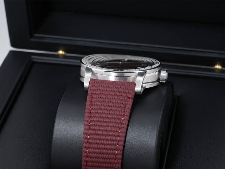 オーデマピゲ CODE 11.59 バイ オーデマ ピゲ Ref.15210BC.OO.A500KB.01 ホワイトゴールド スモークバーガンディーラッカー文字盤