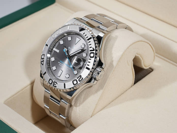 ロレックス ヨットマスター40 Ref.126622 ステンレススチール/プラチナ スレート文字盤