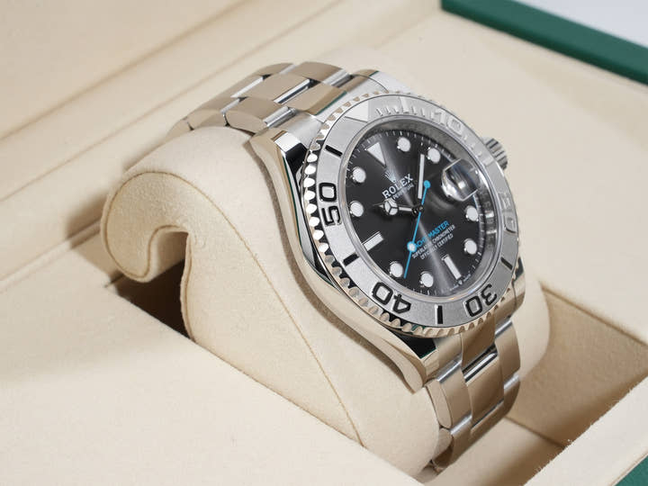 ロレックス ヨットマスター40 Ref.126622 ステンレススチール/プラチナ スレート文字盤