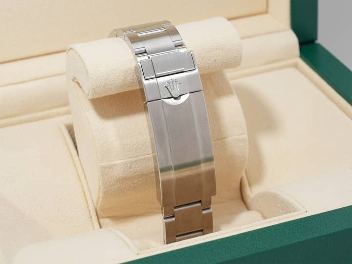 ロレックス サブマリーナー デイト Ref.116610LV ステンレススチール グリーン文字盤