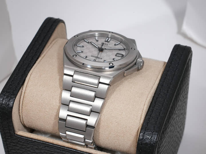 IWC インヂュニア オートマティック 40 Ref.IW328904 グレー文字盤 美中古 xcb2pcmg