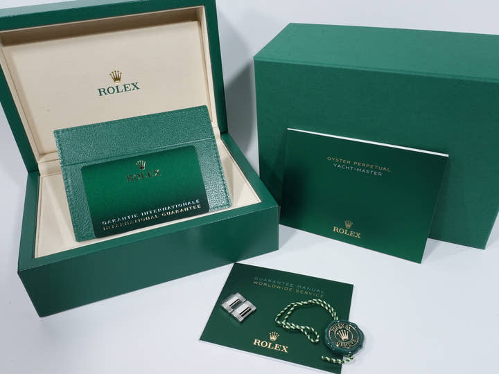 ロレックス ヨットマスター40 Ref.126622 ステンレススチール/プラチナ スレート文字盤