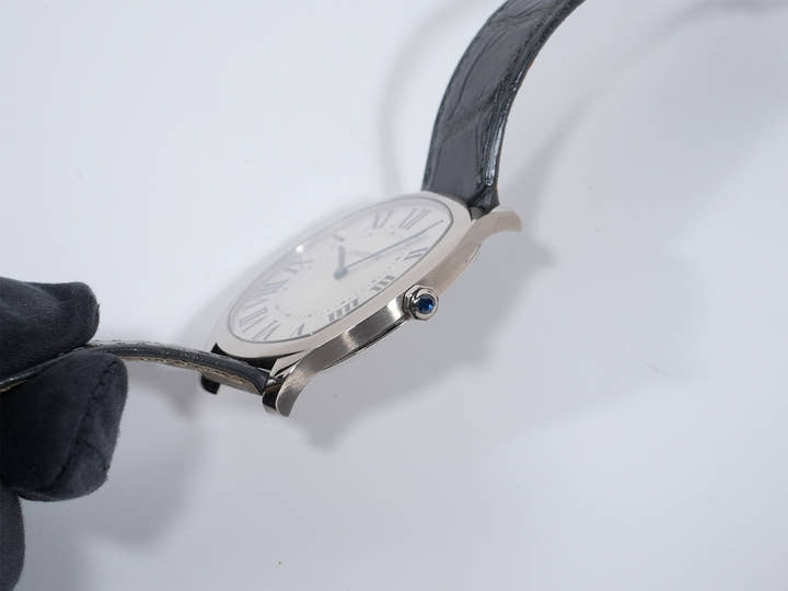 カルティエ ドライブ ドゥ カルティエ エクストラフラット Ref.CRWGNM0007 18KWG シルバー文字盤 美中古 ghn6tu9y