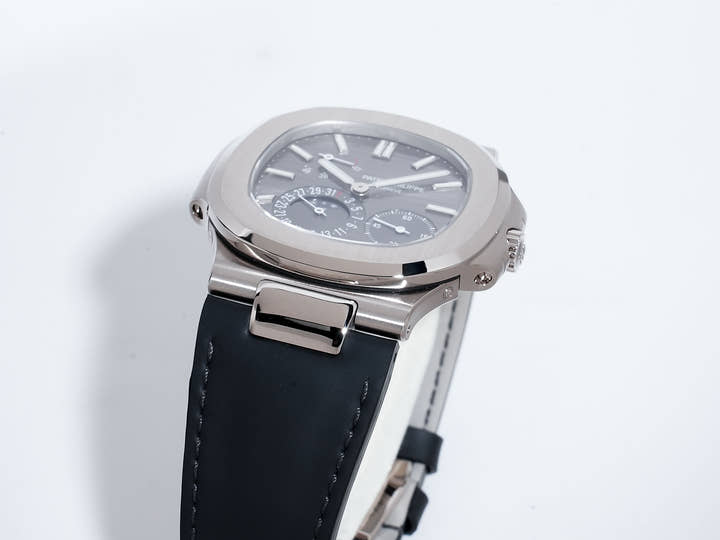 パテックフィリップ ノーチラス プチコンプリケーション Ref.5712G-001 ホワイトゴールド スレート文字盤