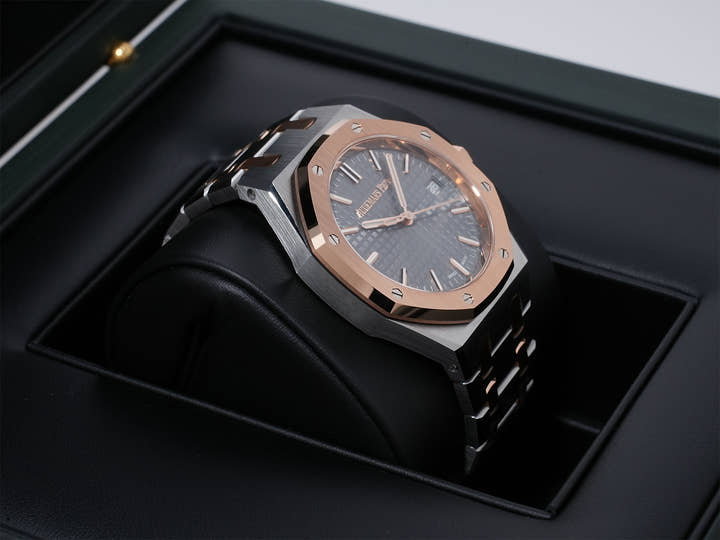 オーデマピゲ ロイヤルオーク Ref.77450SR.OO.1361SR.03 ステンレススチール/ピンクゴールド グレー文字盤