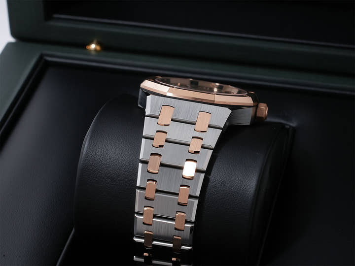 オーデマピゲ ロイヤルオーク Ref.77450SR.OO.1361SR.03 ステンレススチール/ピンクゴールド グレー文字盤