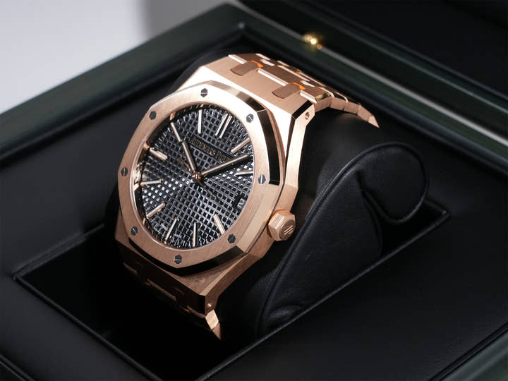 オーデマピゲ ロイヤルオーク Ref.15510OR.OO.1320OR.04 ピンクゴールド ブラック文字盤