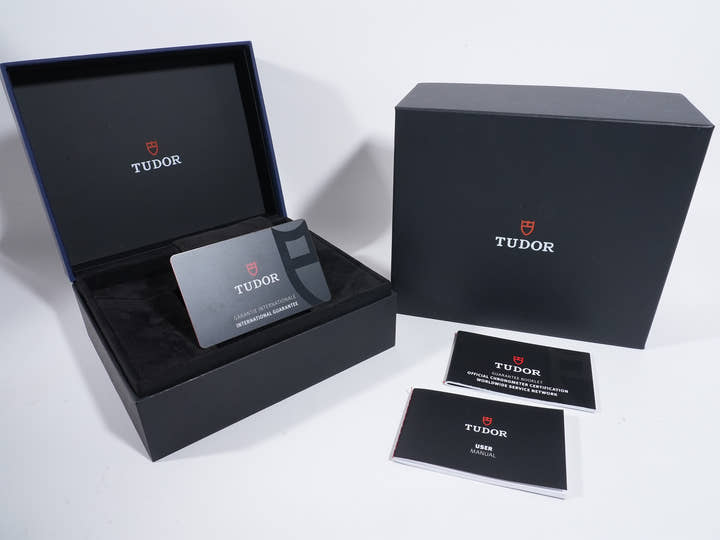 チューダー ペラゴス FXD クロノ Ref.25807KN CA ブルー文字盤 未使用 ef8e67an