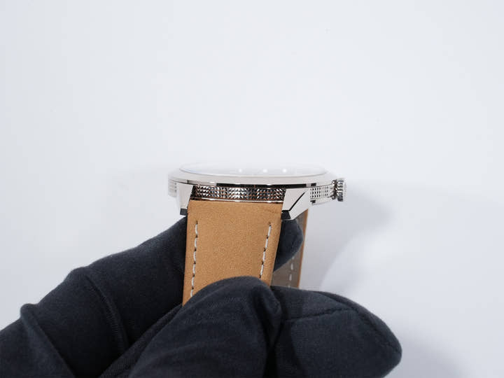 パテックフィリップ カラトラバ Ref.5226G-001 ホワイトゴールド ブラックグラデーションのテクスチャード ラック アントラサイト文字盤