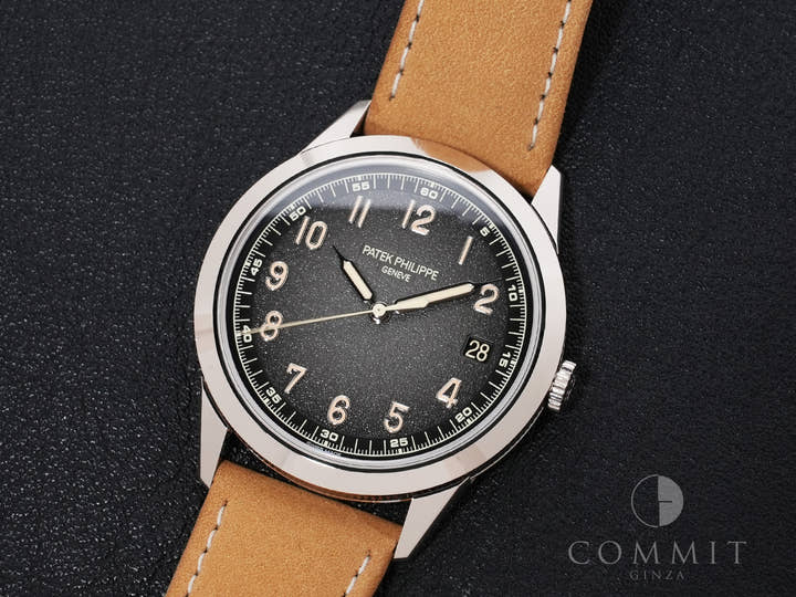 パテックフィリップ カラトラバ Ref.5226G-001 ホワイトゴールド ブラックグラデーションのテクスチャード ラック アントラサイト文字盤