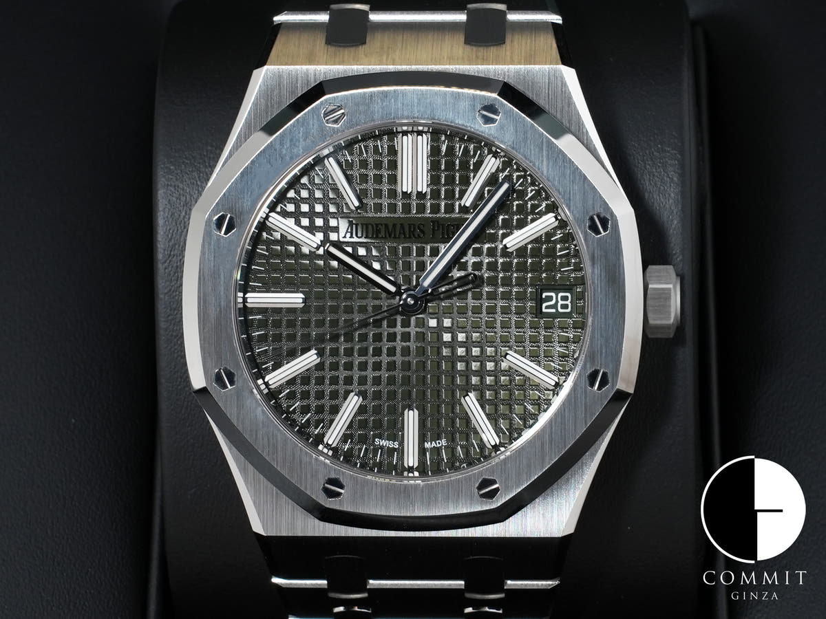 Audemars Piguet Royal Oak Ref. 15510ST.OO.1320ST.09 Stainless Steel Khaki Green Dial