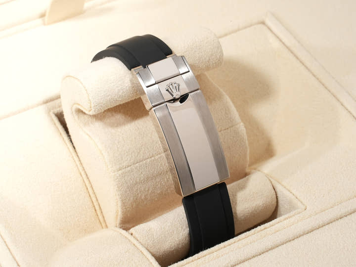 ロレックス デイトナ Ref.126589RBR ホワイトゴールド マザーオブパールxホワイト/ブラック文字盤