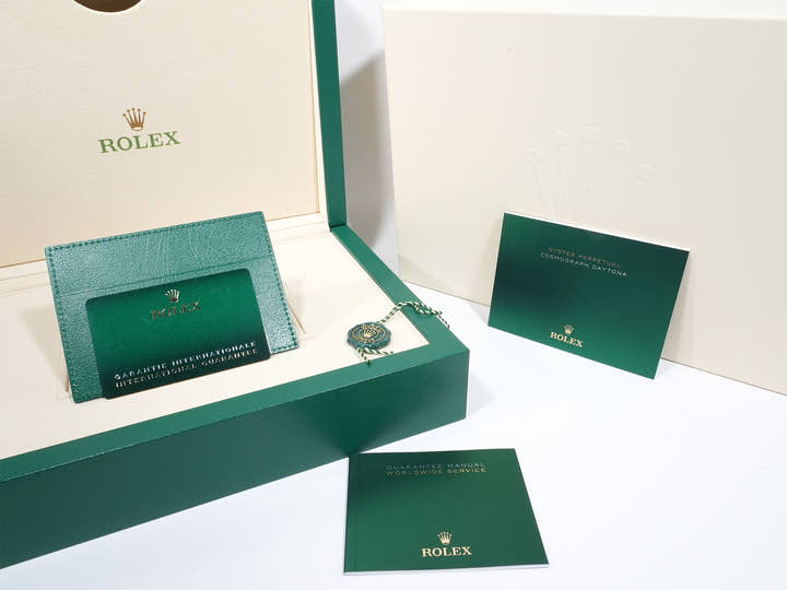 ロレックス デイトナ Ref.126589RBR ホワイトゴールド マザーオブパールxホワイト/ブラック文字盤