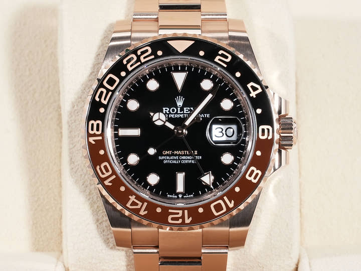 Rolex GMT-Master II Ref. 126715CHNR Everose Gold Black Dial