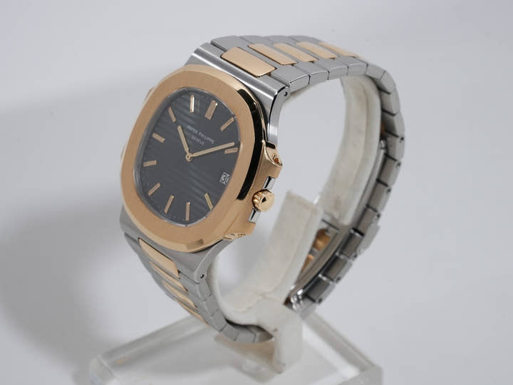 パテックフィリップ ノーチラス Ref.3700/11JA ステンレススチール/イエローゴールド ブルー文字盤