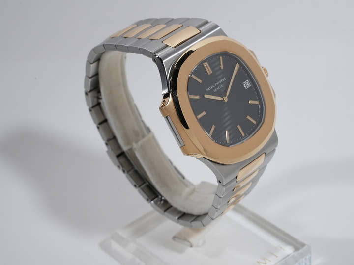 パテックフィリップ ノーチラス Ref.3700/11JA ステンレススチール/イエローゴールド ブルー文字盤