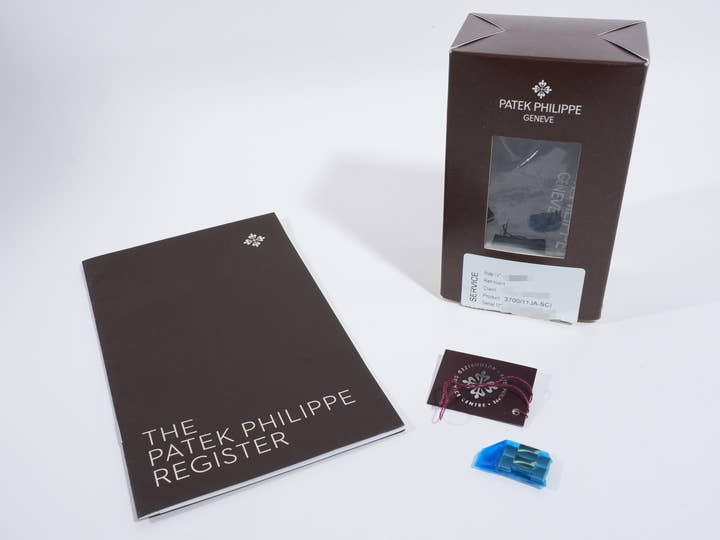 パテックフィリップ ノーチラス Ref.3700/11JA ステンレススチール/イエローゴールド ブルー文字盤