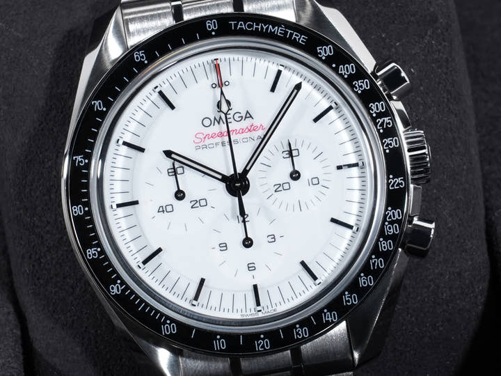 オメガ スピードマスター ムーンウォッチ プロフェッショナル Ref.310.30.42.50.04.001 SS ホワイト文字盤 未使用 zy383hxm