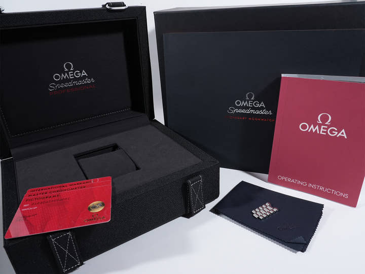 オメガ スピードマスター ムーンウォッチ プロフェッショナル Ref.310.30.42.50.04.001 SS ホワイト文字盤 未使用 zy383hxm