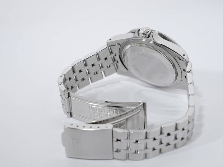 チューダー サブマリーナー Ref.75190 ブラック文字盤 中古 egf58mpf