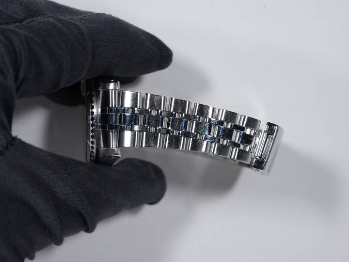 チューダー サブマリーナー Ref.75190 ブラック文字盤 中古 egf58mpf