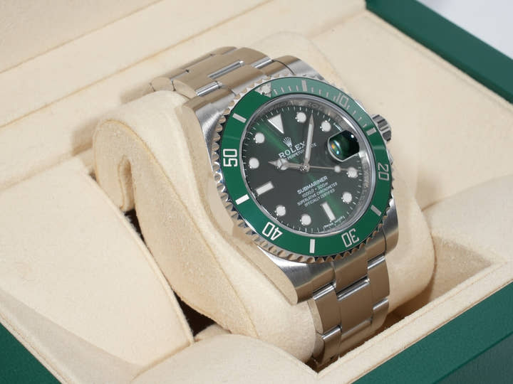 ロレックス サブマリーナー デイト Ref.116610LV ステンレススチール グリーン文字盤