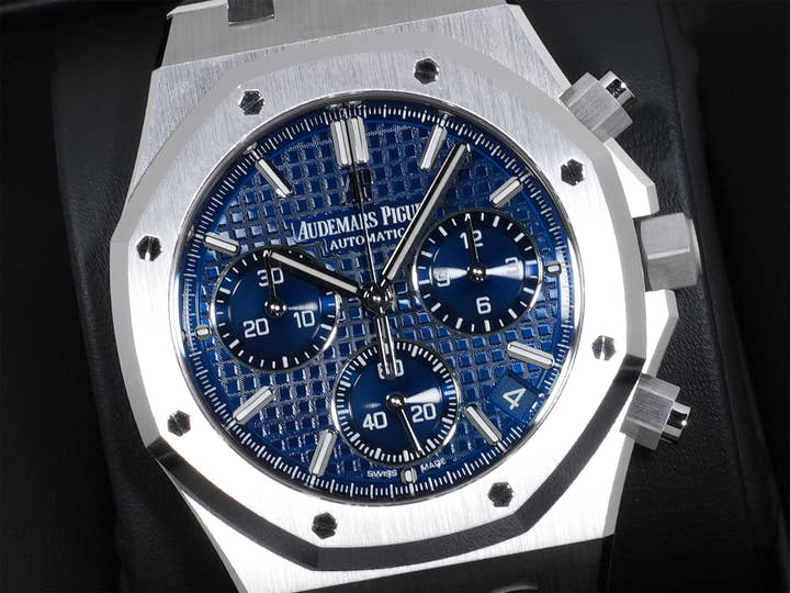 オーデマピゲ ロイヤルオーク クロノグラフ Ref.26239BC.OO.1220BC.01 ホワイトゴールド ブルー文字盤