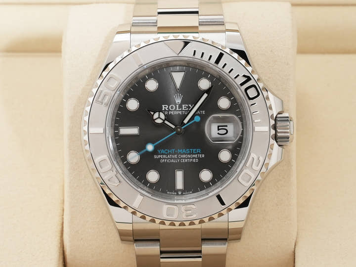 ロレックス ヨットマスター40 Ref.126622 ステンレススチール/プラチナ スレート文字盤