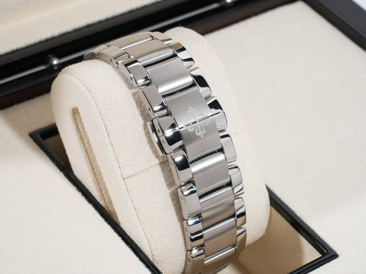 Patek Philippe Aquanaut Extra Large Ref. 5167/1A-001 Stainless Steel Black Dial