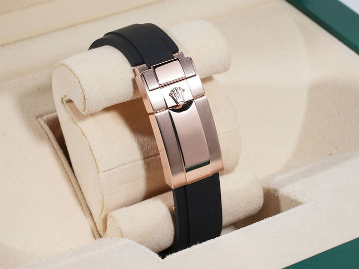 ロレックス ヨットマスター40 Ref.116655 エバーローズゴールド ブラック文字盤