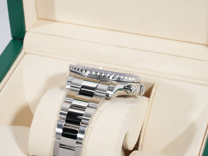 ロレックス ヨットマスターII Ref.116680 ステンレススチール ホワイト文字盤