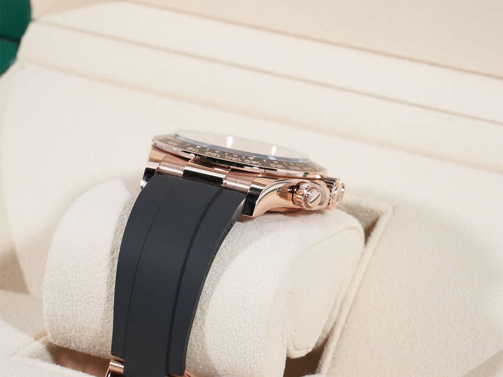 ロレックス デイトナ Ref.126515LN エバーローズゴールド ブライトブラックxサンダスト文字盤