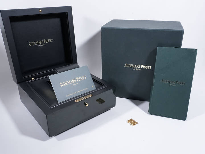 オーデマピゲ ロイヤルオーク クロノグラフ Ref.26331BA.OO.1220BA.01 イエローゴールド ブルー文字盤