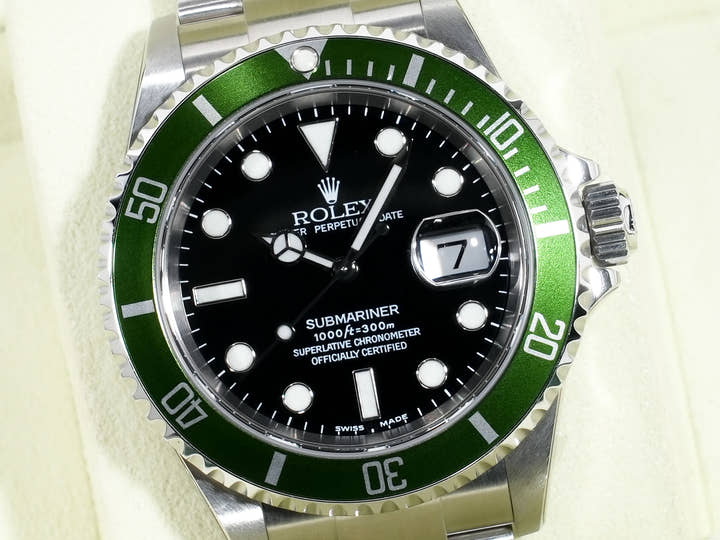 Rolex Submariner Date Ref. 16610LV Stainless Steel Black Dial