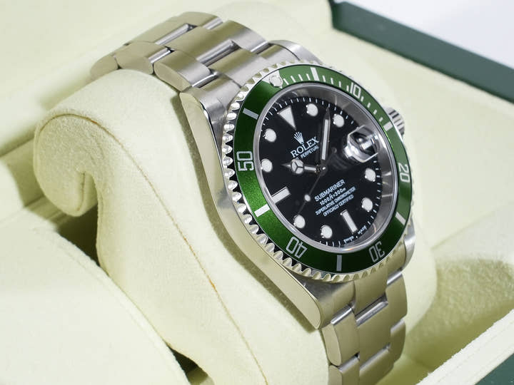 Rolex Submariner Date Ref. 16610LV Stainless Steel Black Dial